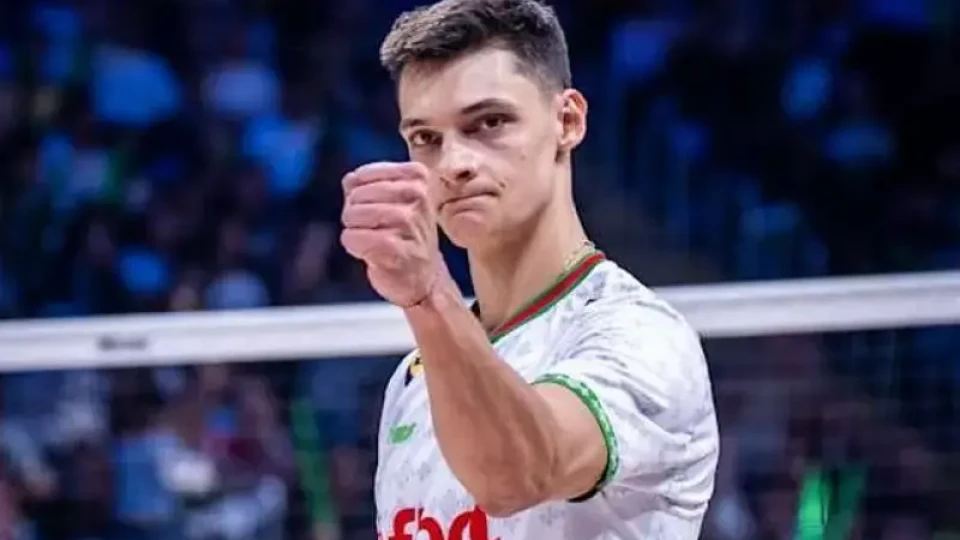 Алекс разкри първите думи на баща си  обновена