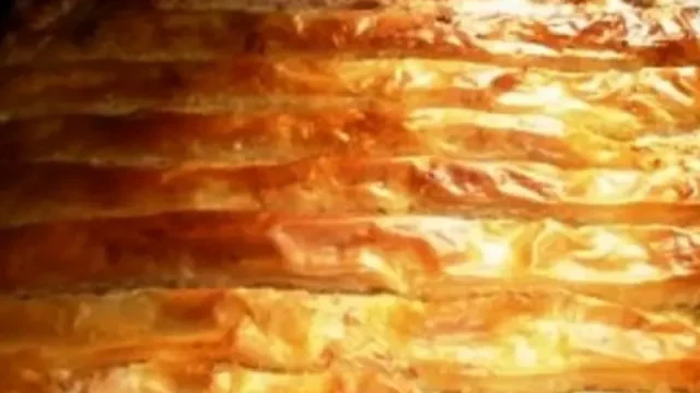 Изнадайте семейството с баница "Тодор Живков" по рецепта на бай Данчо