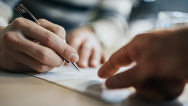 Нови договори за работа! Социалното министерство проговори