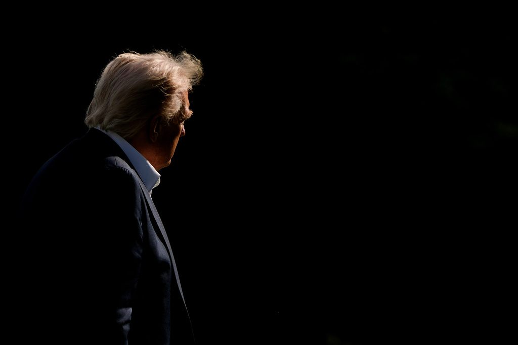 JUST IN: Oregon Sues Trump for ‘Unlawful’ Troop Deployment: ‘Incompatible With Liberty and Democracy’ just in oregon sues trump for unlawful troop deployment incompatible with liberty and democracy Oregon has filed a lawsuit against the Trump administration for deploying troops to the city of Portland, calling the action 'patently unlawful.'
The post JUST IN: Oregon Sues Trump for ‘Unlawful’ Troop Deployment: ‘Incompatible With Liberty and Democracy’ first appeared on Mediaite. BNews