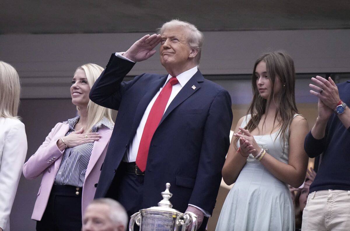 Rolex confirms trump joked invite to us open box was to get favorable tariffs for switzerland - bnews Donald trump at us open