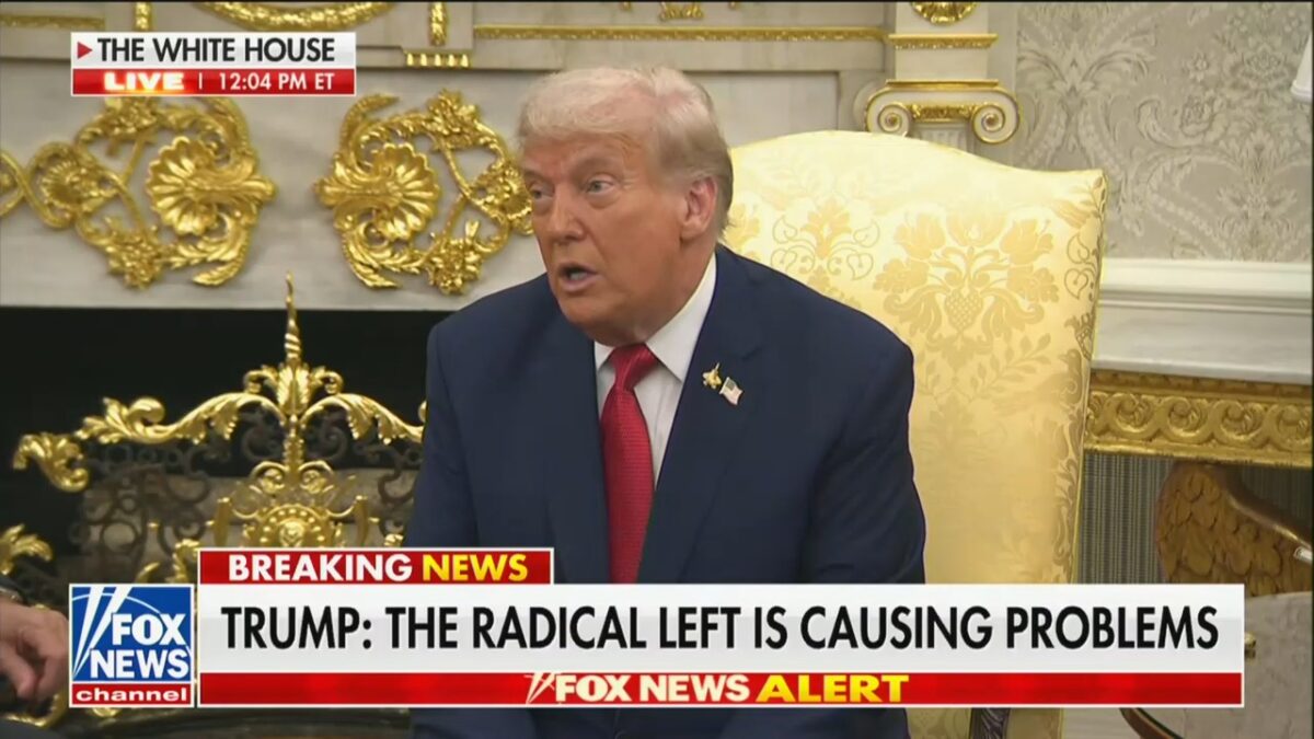 Trump Accused of Threatening Violence Against the Left In Heated Oval Office Rant trump accused of threatening violence against the left in heated oval office rant President Donald Trump on Thursday was accused of issuing a veiled threat to the left in response to a shooting at a Texas ICE facility.
The post Trump Accused of Threatening Violence Against the Left In Heated Oval Office Rant first appeared on Mediaite. BNews