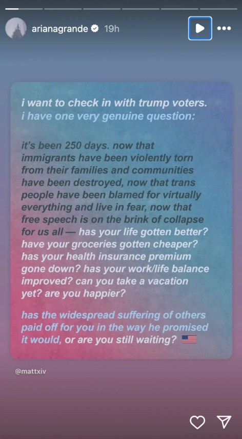 Ariana Grande post