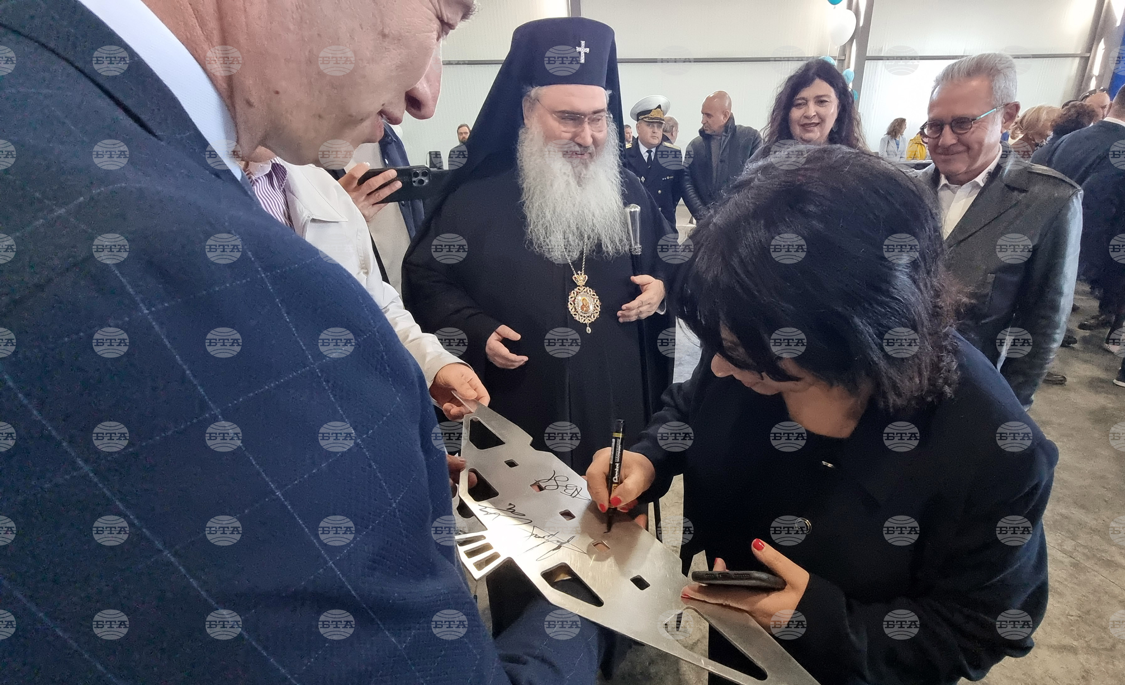 Beloslav municipality to receive new ferry 2025 the news from bulgaria beloslav municipality will have a new ferry, to be built with bgn 24 million in funding from the state budget. The... Beloslav municipality to receive new ferry 2025-10-25 13:29:52 beloslav municipality to receive new ferry investigative journalism and investigative reporting news agency burgas bulgaria