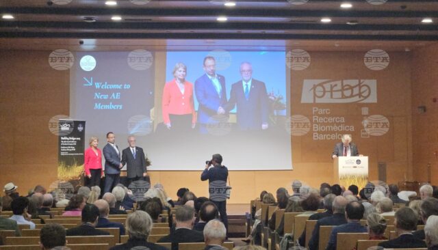 Bulgarian Academy of Sciences General Assembly Chair Prof Bulgarian Academy of Sciences General Assembly Chair Prof. Vasil Kirov Elected Member of Academia Europaea