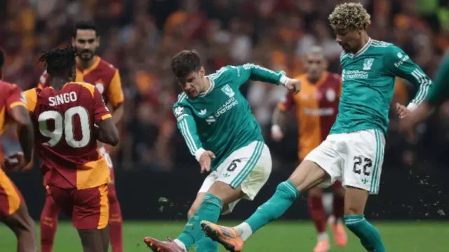 Галатасарай тресна Ливърпул в Турция Галатасарай тресна Ливърпул в Турция