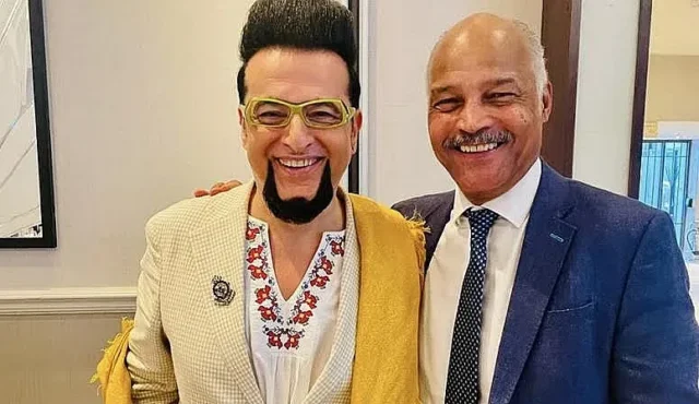 Знатни дами блестят на големия бизнес бал на лорд Минчев в Лондон