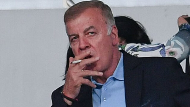 Поискаха акциите на Левски. Сираков взе решението