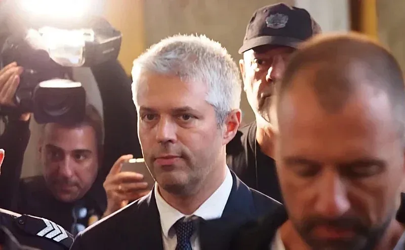 Примката се затяга. Ново обвинение за кмета на варна | 2025 новините от българия - bulgarianovinite. Com Примката се затяга. Ново обвинение за кмета на варна