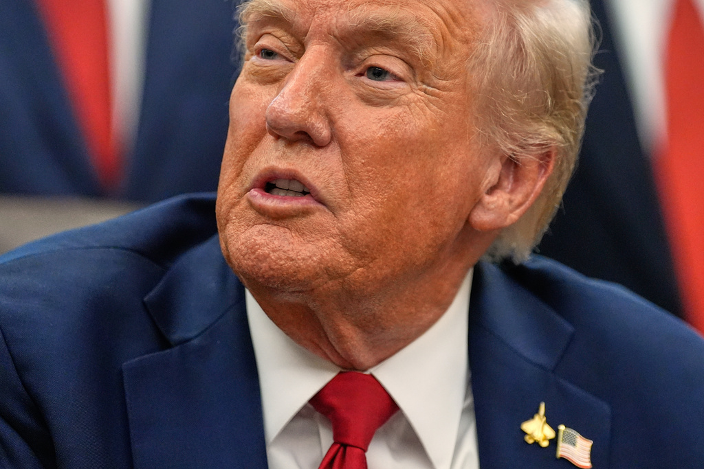 just in trump drops new 100 tariff on china 2025 The News from Bulgaria "It is impossible to believe that China would have taken such an action, but they have, and the rest is History. Thank you for your attention to this matter!"
The post JUST IN: Trump Drops New 100% Tariff on China first appeared on Mediaite. JUST IN: Trump Drops New 100% Tariff on China Investigative Journalism and Investigative Reporting News Agency Burgas Bulgaria
