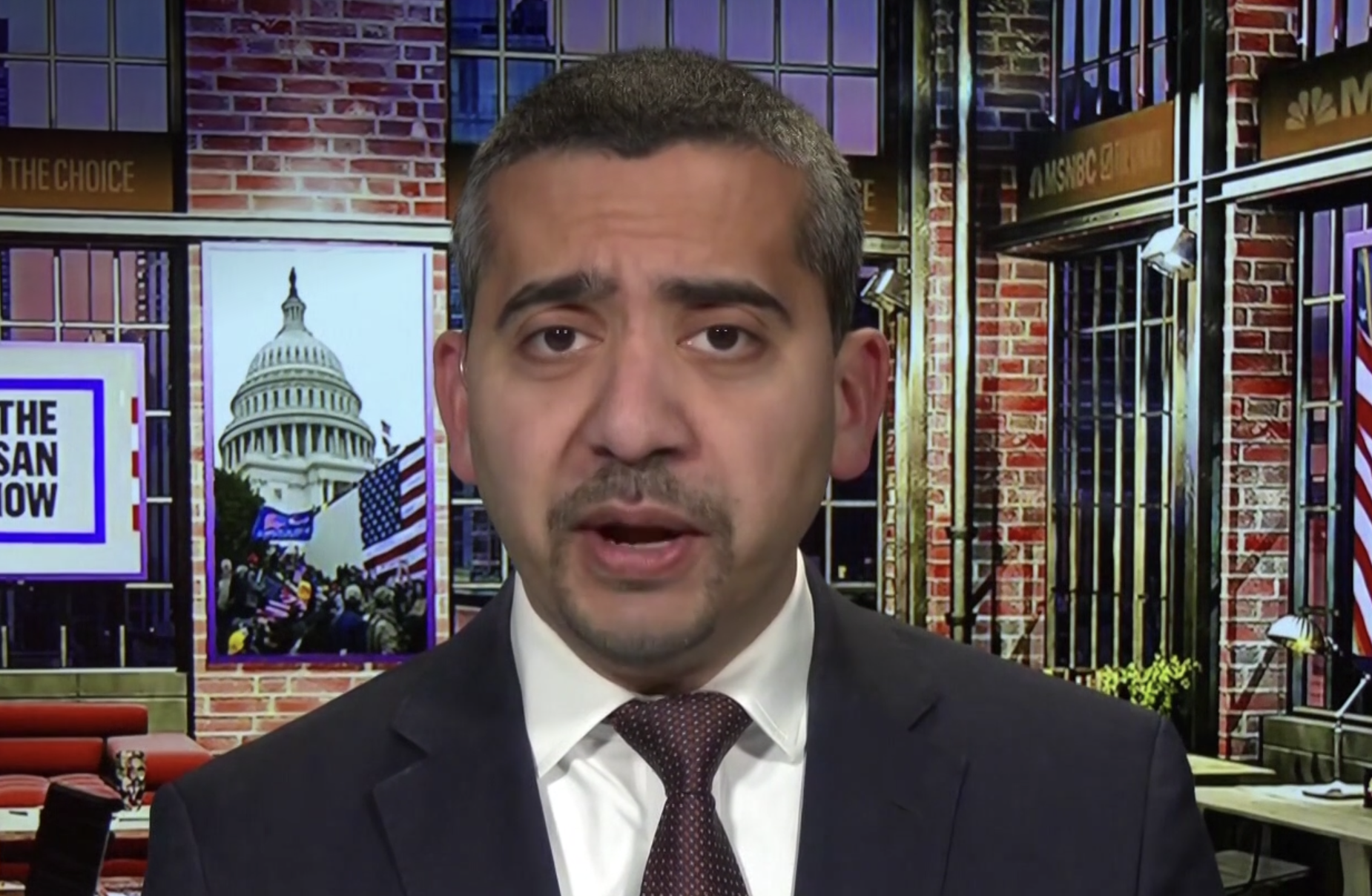 Mehdi Hasan says economy 'booming'