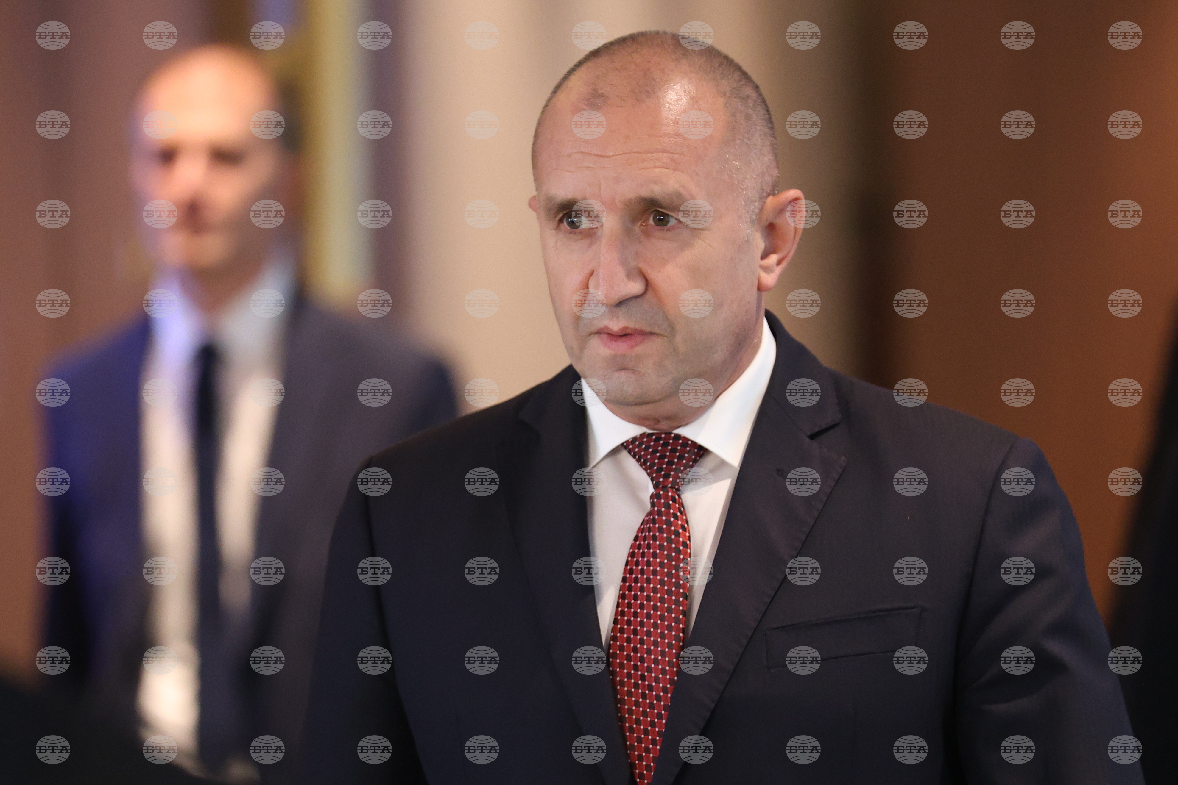 President radev expects all measures to prevent fuel crisis in bulgaria to be taken | 2025 the news from bulgaria - balgarianovinite. Com President radev expects all measures to prevent fuel crisis in bulgaria to be taken 2025 the news from bulgaria president rumen radev told reporters on thursday that he expects that all measures to prevent a fuel crisis in... President radev expects all measures to prevent fuel crisis in bulgaria to be taken 2025-10-23 15:22:00 president radev expects all measures to prevent fuel crisis in bulgaria to be taken investigative journalism and investigative reporting news agency burgas bulgaria