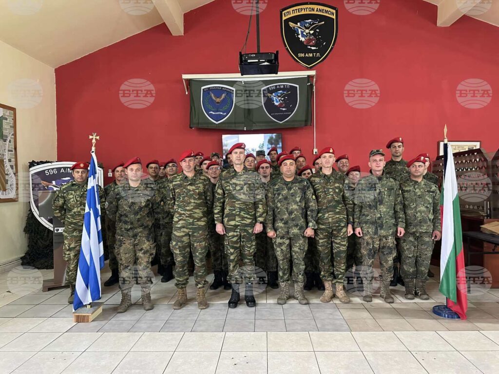 Servicemen from bulgarian land forces take part in joint training exercise with hellenic colleagues in kilkis
