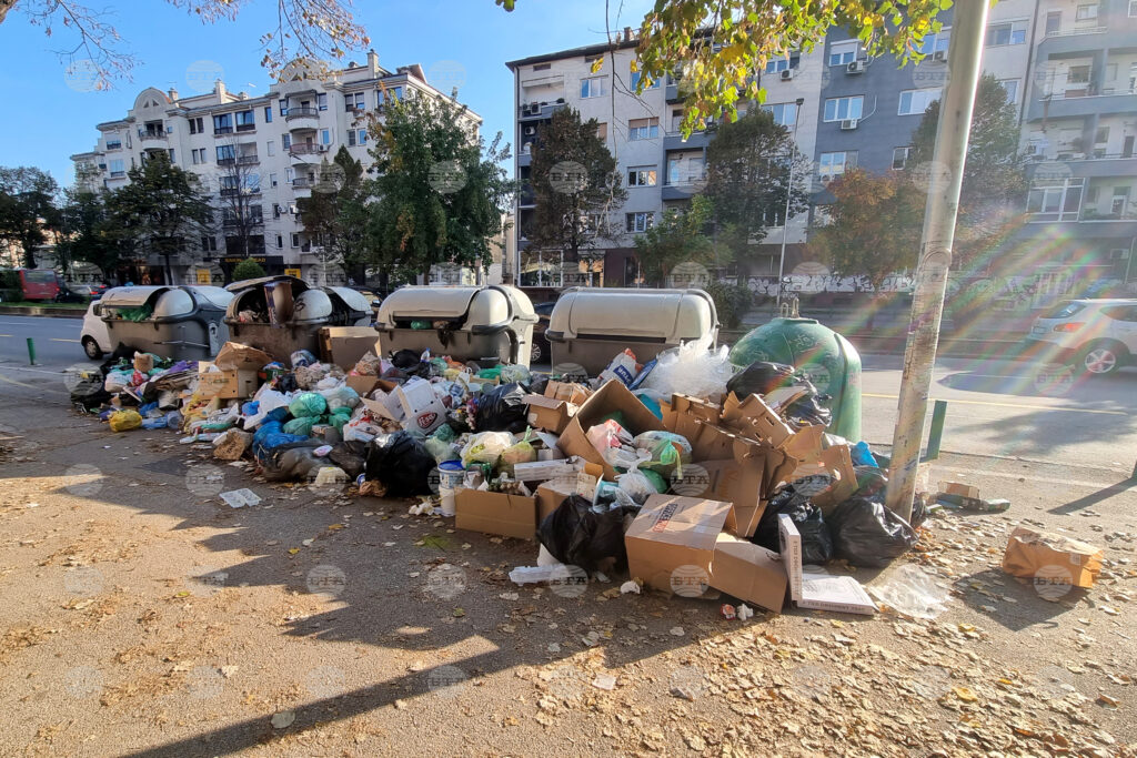 Skopje’s waste pile-up becomes key issue in local election campaign | trump s strikes 2026 world news from bulgaria - balgarianovinite. Com Skopje’s waste pile-up becomes key issue in local election campaign