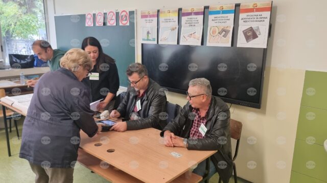 Turnout Tops 31% by Mid-Afternoon in North Macedonia’s Local Elections Turnout Tops 31% by Mid-Afternoon in North Macedonia’s Local Elections