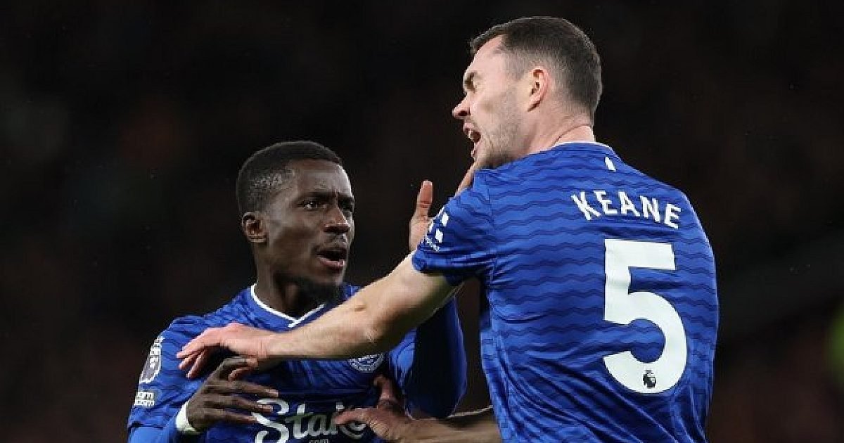 10 от евертън шокираха ман юнайтед, скандал на "олд трафорд" 2025 | спорт 2025 новините от българия - bulgarianovinite. Com Спорт 10 d0bed182 d0b5d0b2d0b5d180d182d18ad0bd d188d0bed0bad0b8d180d0b0d185d0b0 d0bcd0b0d0bd d18ed0bdd0b0d0b9d182d0b5d0b4 d181d0bad0b0d0bd 2025 новините от българия balgarianovinite. Com българия новините - balgarianovinite. Com евертън победи манчестър юнайтед с минималното 1:0 в двубой от 12-ия кръг... България новините 10 от евертън шокираха ман юнайтед, скандал на "олд трафорд" 2025 balgarianovinite. Com 2025-11-24 23:13:13 спорт 10 от евертън шокираха ман юнайтед, скандал на "олд трафорд" 2025 информационна агенция за разследваща журналистика и разследващ репортаж бургас, българия