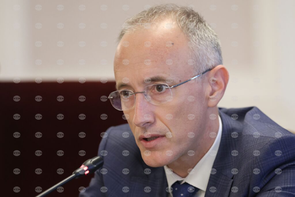 Bulgaria to hold discussion on social media use by children on november 20