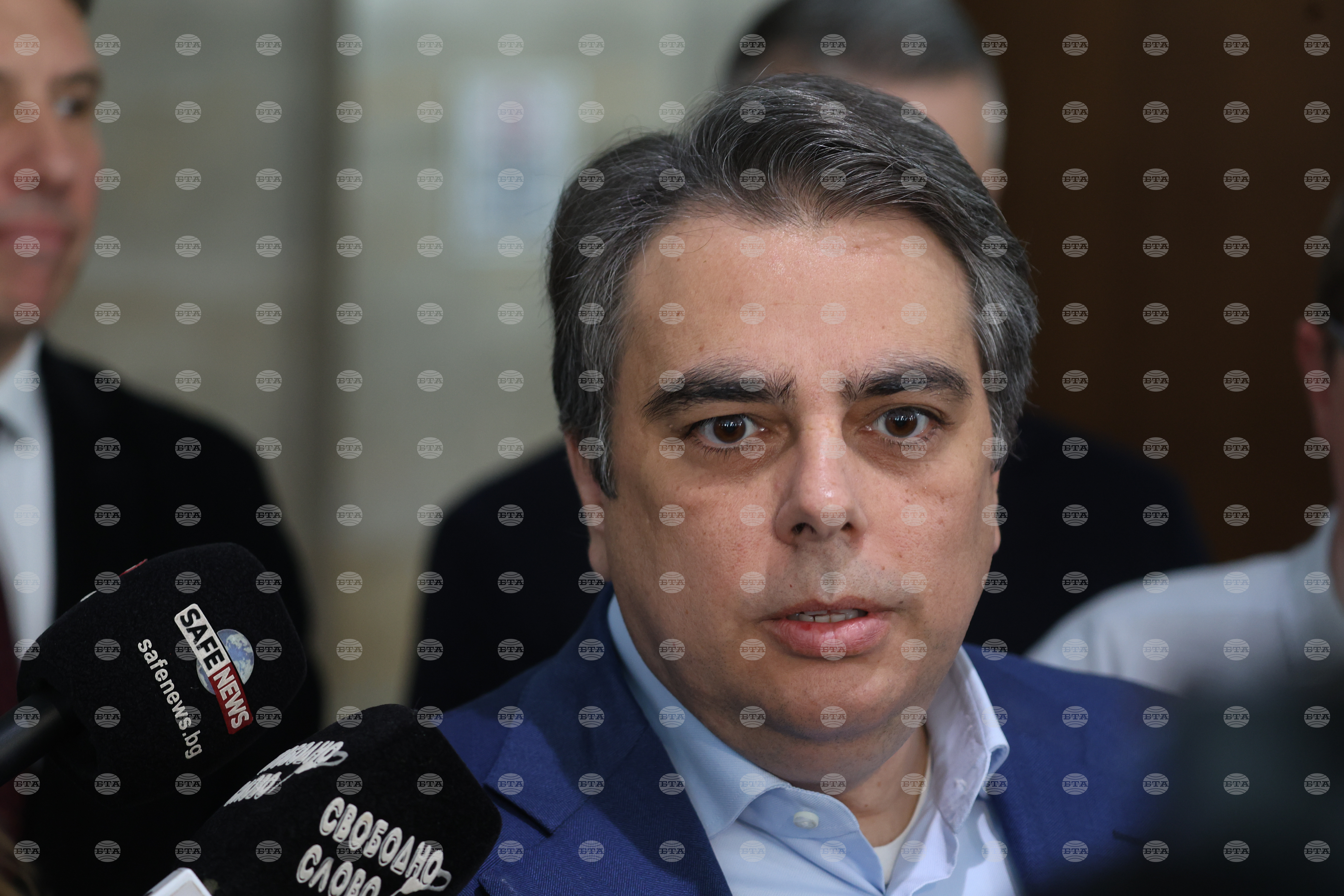 Bulgaria continue the change chair warns interior minister of expected provocations at mondays protest against 2026 budget bill 2025 2025 the news from bulgaria balgarianovinite. Com balgarianovinite. Com continue the change chair assen vassilev has warned interior minister daniel mitov of possible... Continue the change chair warns interior minister of expected provocations at monday's protest against 2026 budget bill 2025 balgarianovinite. Com 2025-11-30 18:47:30 bulgaria continue the change chair warns interior minister of expected provocations at monday's protest against 2026 budget bill 2025 investigative journalism and investigative reporting news agency burgas bulgaria