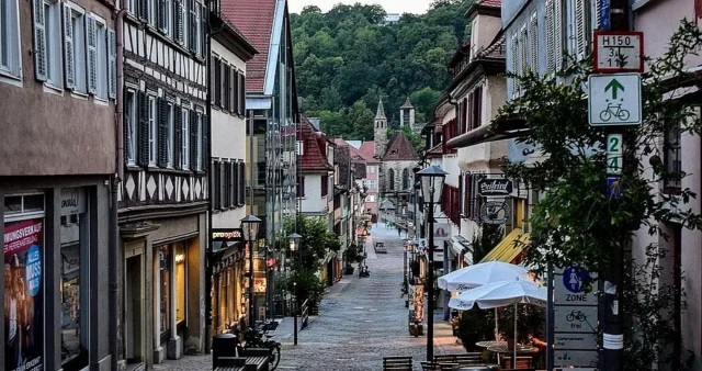 Глад на кадри! Германия търси работници в тези сфери