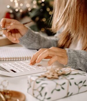 Как да не фалирате, докато се подготвяте за празниците 2025 Как да не фалирате, докато се подготвяте за празниците 2025