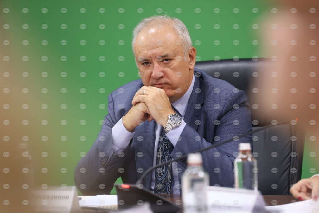 Deputy environment minister kostadinov at cop30: climate change is already reality for bulgaria 2025 | six people injured 2026 world news from bulgaria - balgarianovinite. Com Deputy environment minister kostadinov at cop30: climate change is already reality for bulgaria 2025