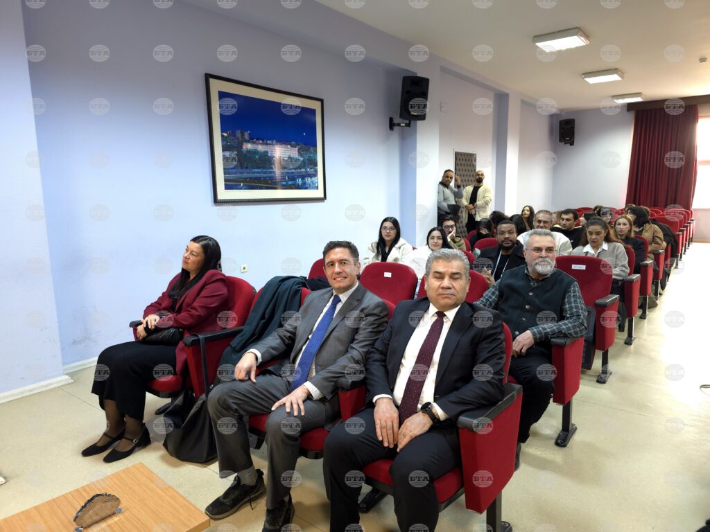 Discussion at ankara university centres on connection between turkish, bulgarian theatre 2025