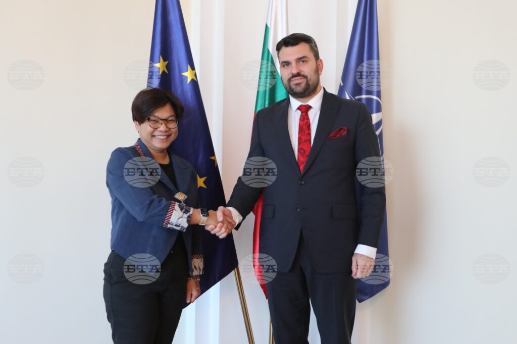 Foreign minister and ambassador of indonesia to bulgaria discuss bilateral relations 2025 | touch eric trump 2026 world news from bulgaria - balgarianovinite. Com Foreign minister and ambassador of indonesia to bulgaria discuss bilateral relations 2025