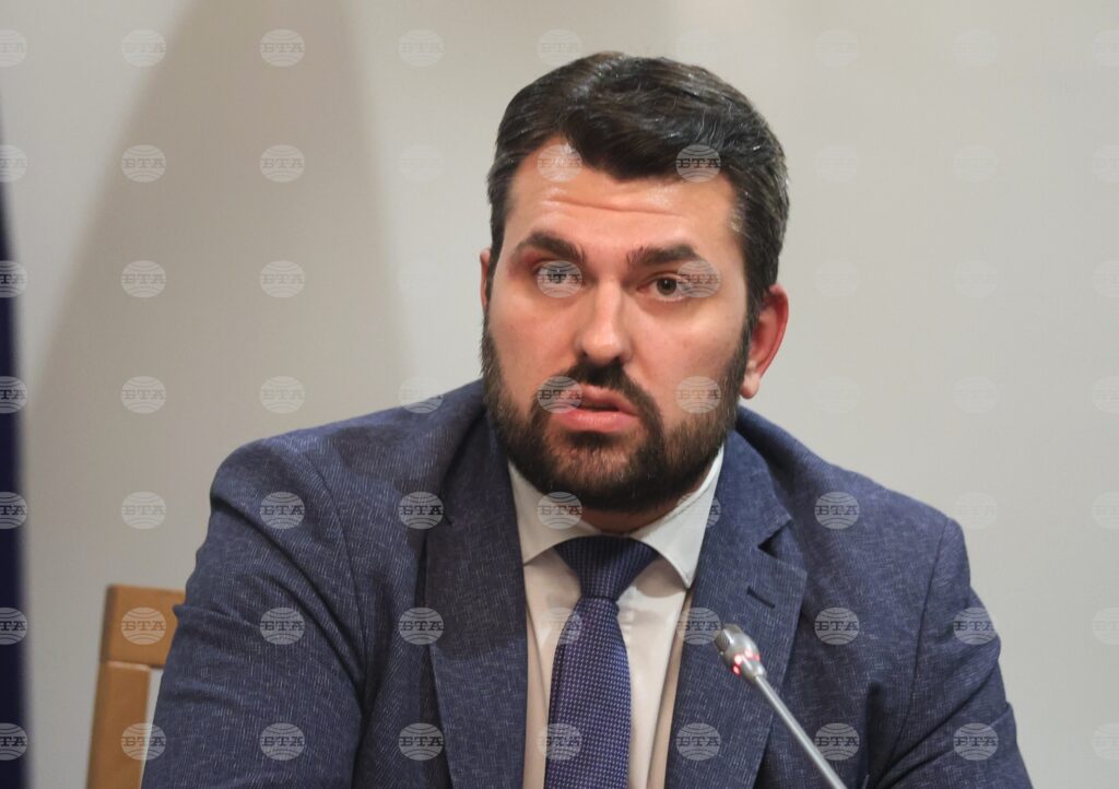 Foreign minister georgiev: ukraine must have final say in any peace plan, russia’s actions show no desire for ending war 2025