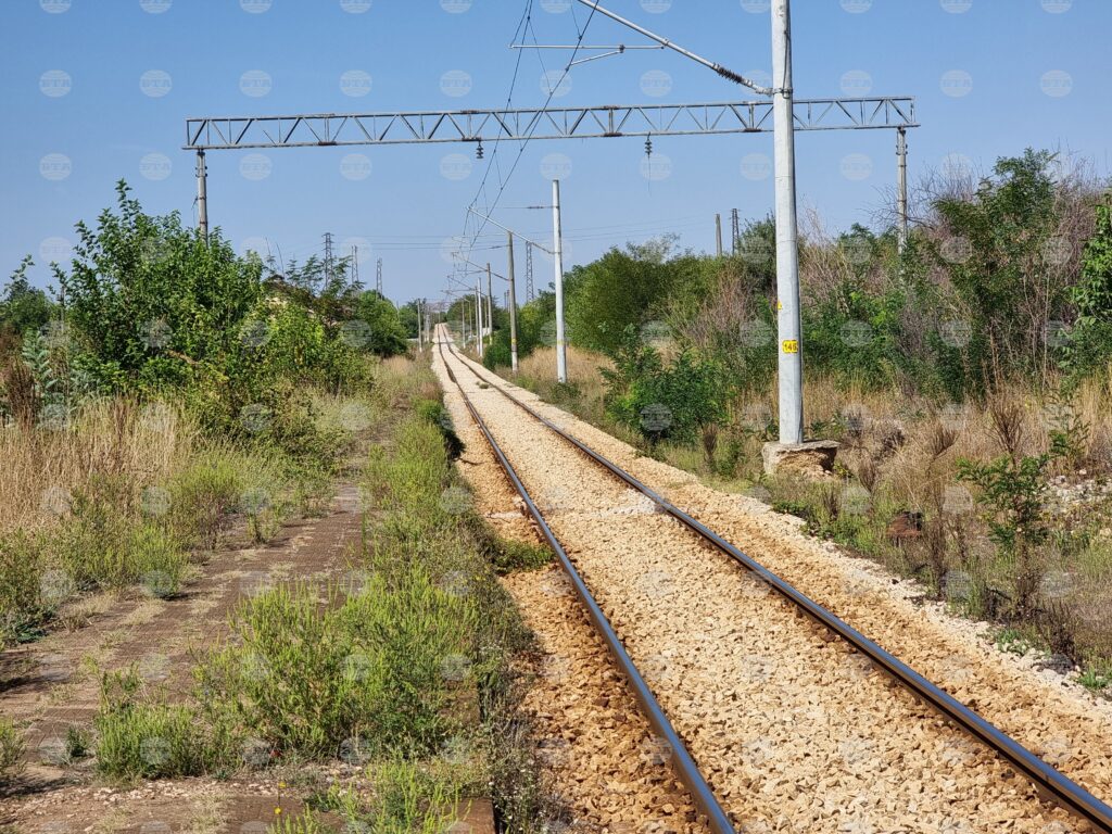 Government approves agreement between national railway infrastructure company and international bank for reconstruction and development 2025
