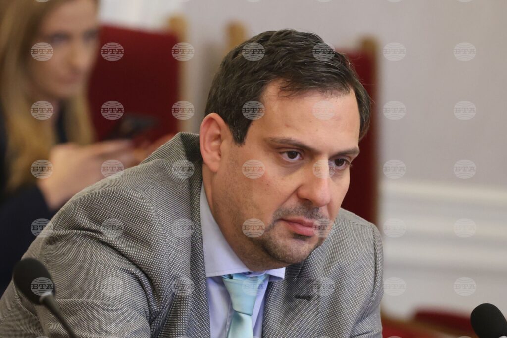 Head of bulgarian petroleum and gas association says there is no fuel shortage on the market 2025 | touch eric trump 2026 world news from bulgaria - balgarianovinite. Com Head of bulgarian petroleum and gas association says there is no fuel shortage on the market 2025
