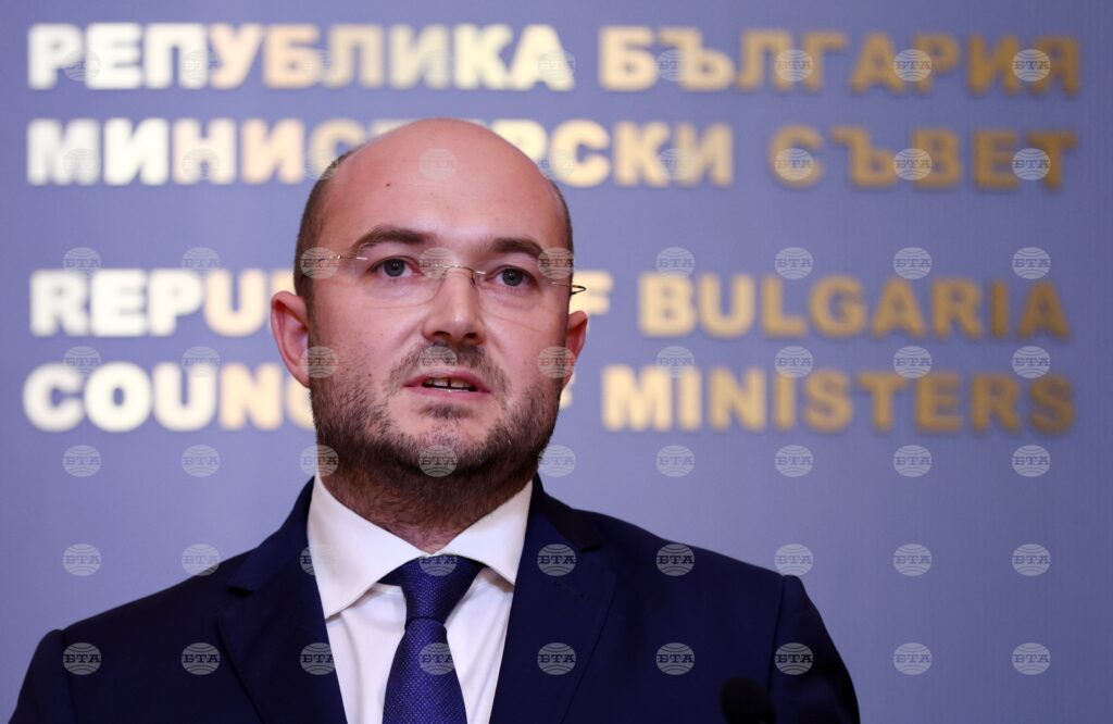 Justice minister: authorities received early warning on bank payment suspension for lukoil payments, moved to prevent crisis 2025