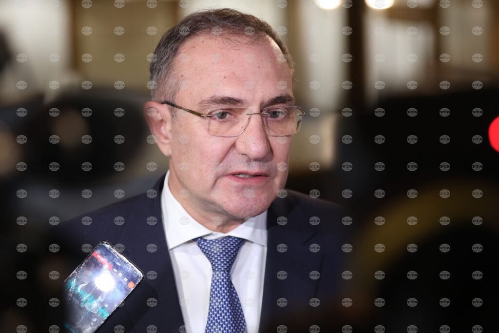 Minister gutsanov to participate in discussion about labour market's future 2025