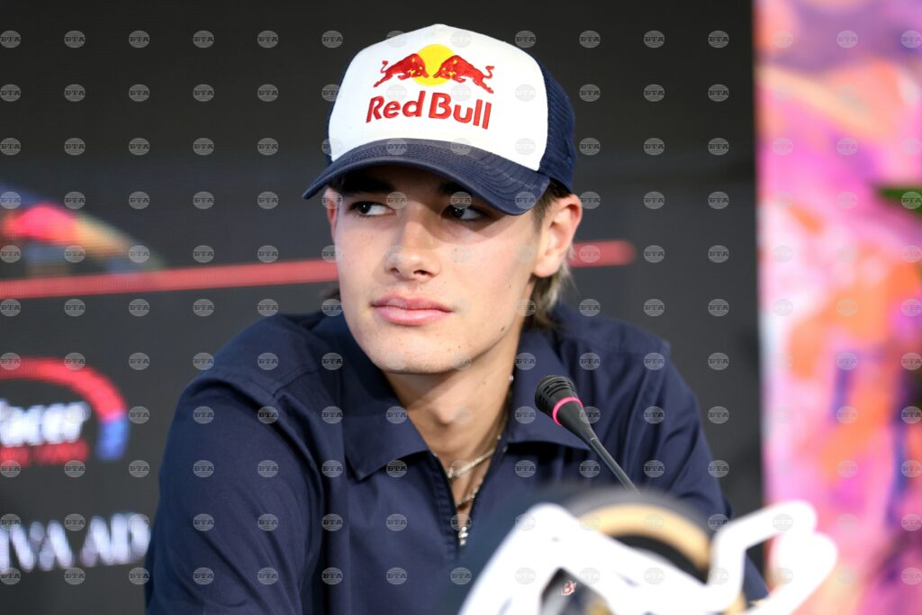Nikola tsolov wraps up successful formula 2 debut by finishing seventh 2025 | french national centre 2026 world news from bulgaria - balgarianovinite. Com Nikola tsolov wraps up successful formula 2 debut by finishing seventh 2025