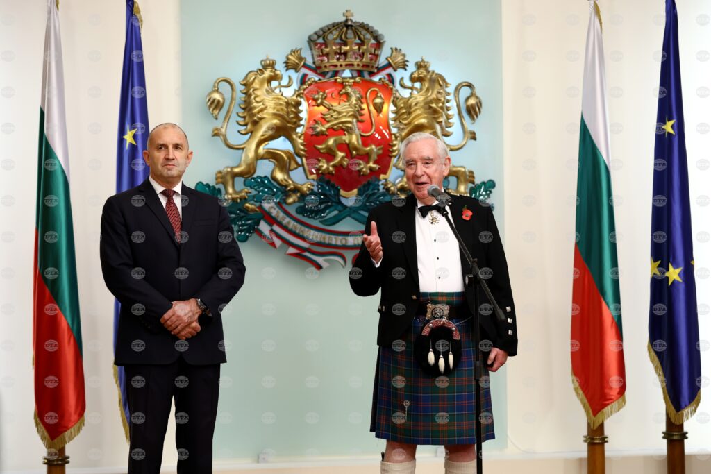 President radev confers badge of honour on former british ambassador to libya layden