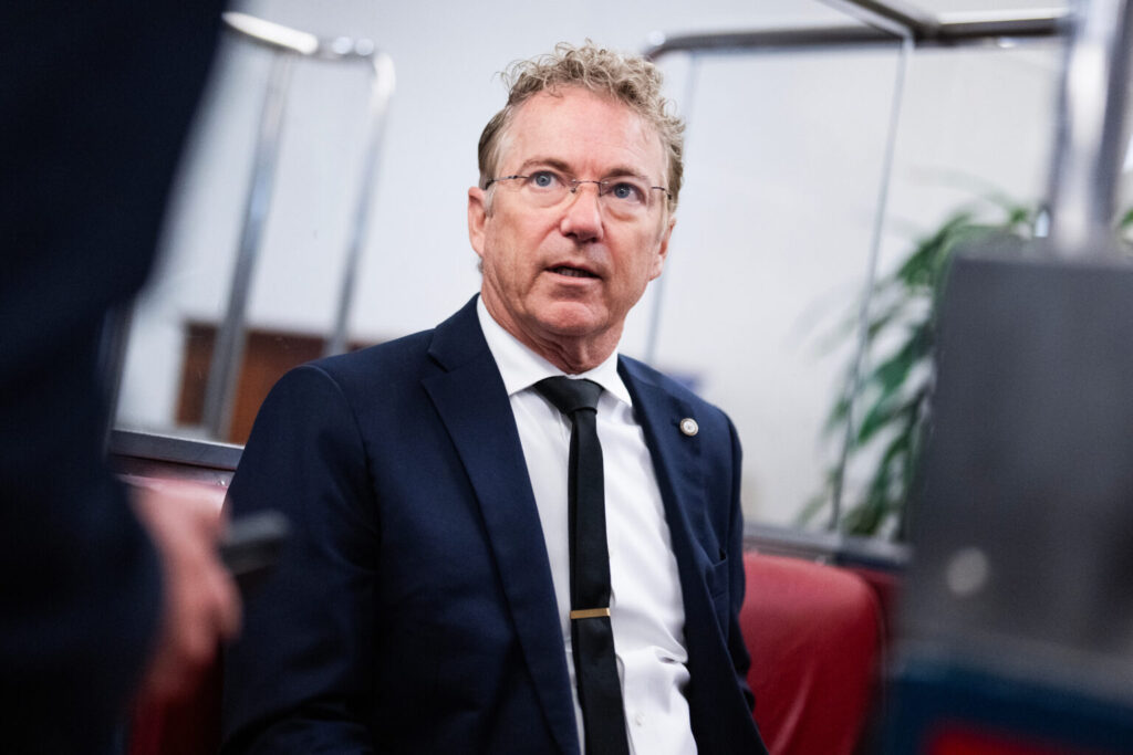 Republican senator uses trump post to dunk on rand paul: ‘common sense is illegal’ 2025