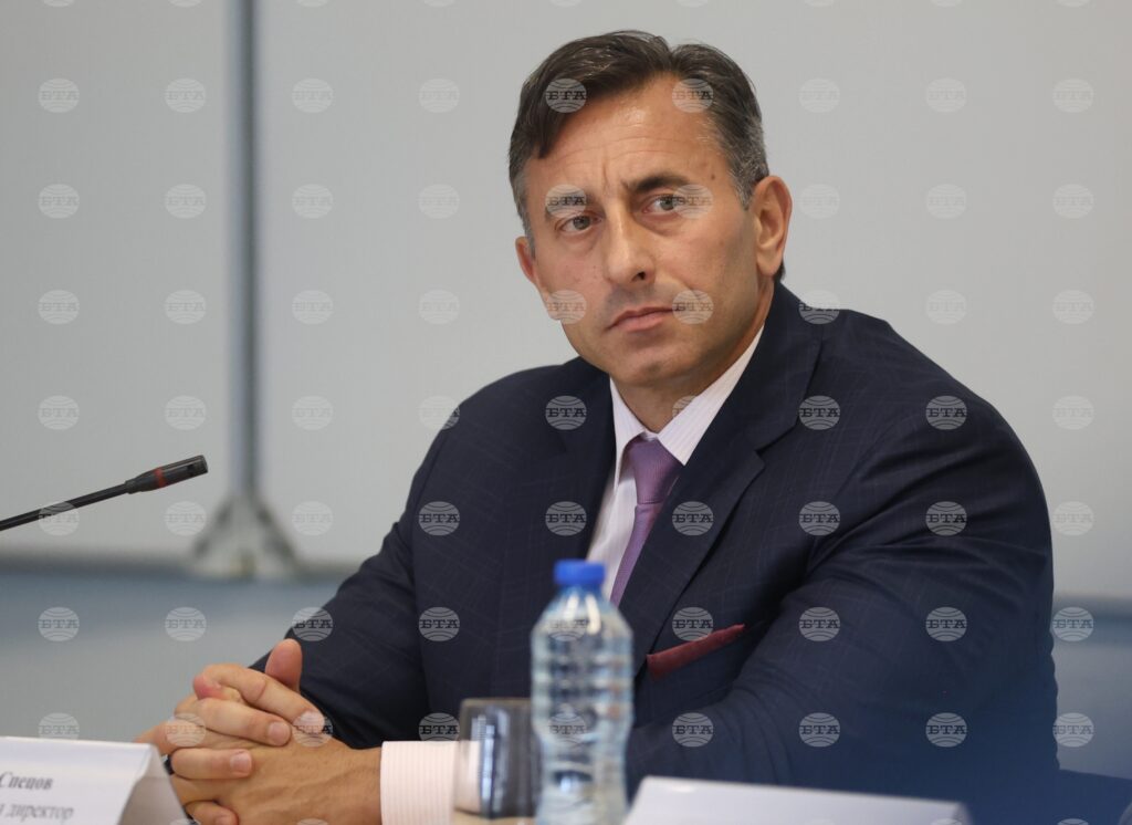 Tax chief rumen spetsov appointed special administrator for lukoil's bulgarian companies 2025