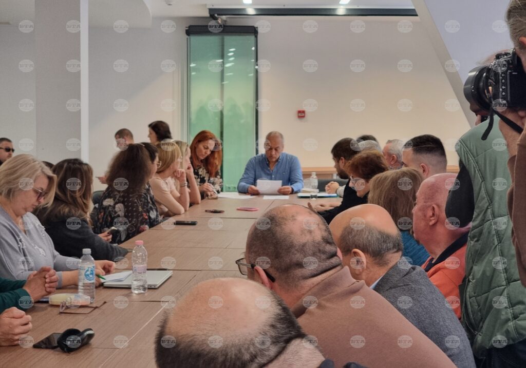 Varna's municipal election commission postpones decision on whether to remove mayor kotsev from office 2025