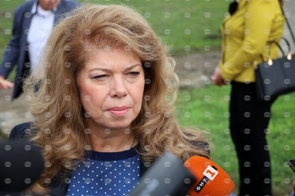 Vice president: losing lukoil refinery in burgas would put bulgaria in extremely difficult situation 2025