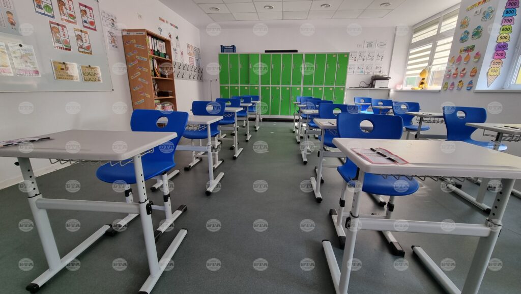 Association of bulgarian schools abroad on suspended state funding for two bulgarian schools in chicago 2025