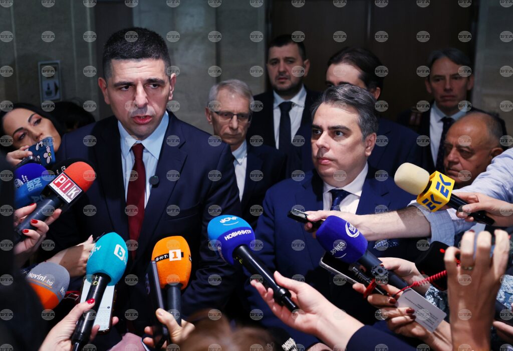 Cc leader vassilev calls government's resignation first step in making bulgaria normal european state 2025