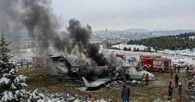 Кой е генералът в падналия самолет? Изплува сянката на Кадафи 2025