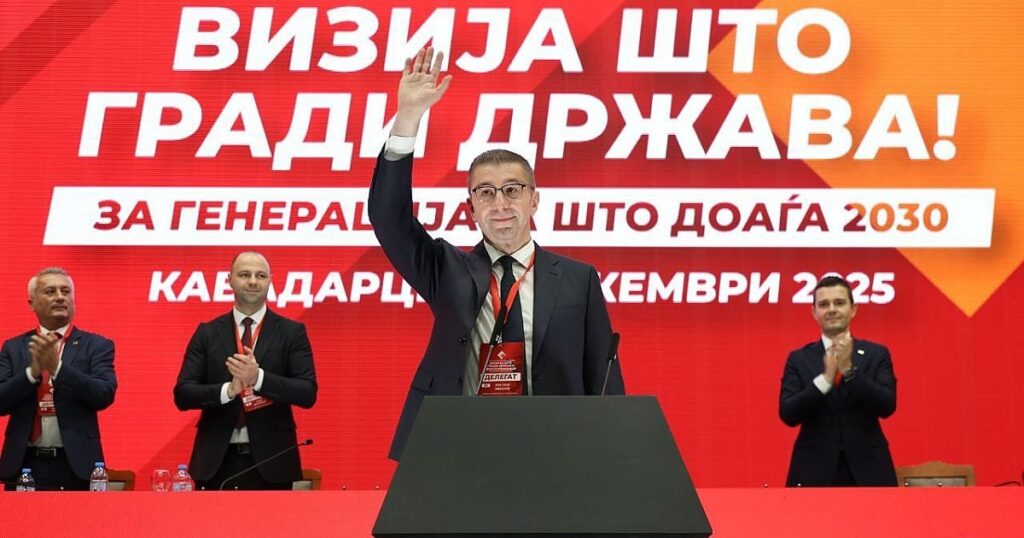 Мицкоски размахва България като плашило! Блокира европейския процес 2025