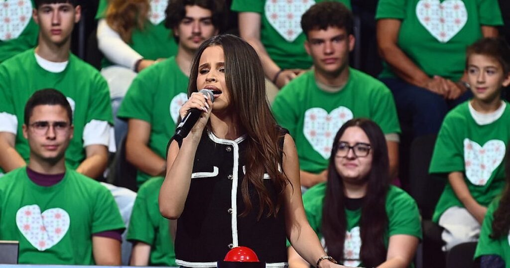 Очарователна млада певица шашна всички в "Аз обичам България" 2025