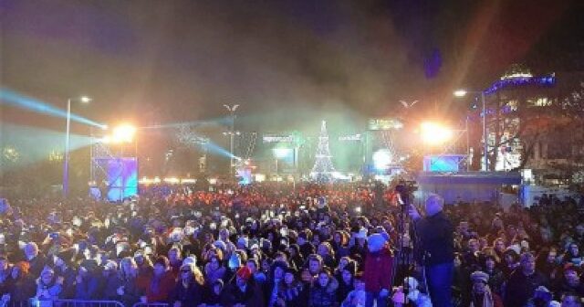 Светлинно шоу в Сан Франциско предизвиква радост и любопитство 2025