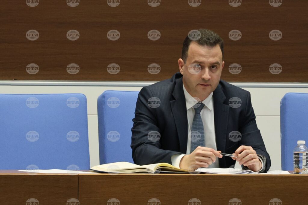Energy minister: no formal expressions of investor interest in lukoil bulgaria assets 2025 | french national centre 2026 world news from bulgaria - balgarianovinite. Com Energy minister: no formal expressions of investor interest in lukoil bulgaria assets 2025