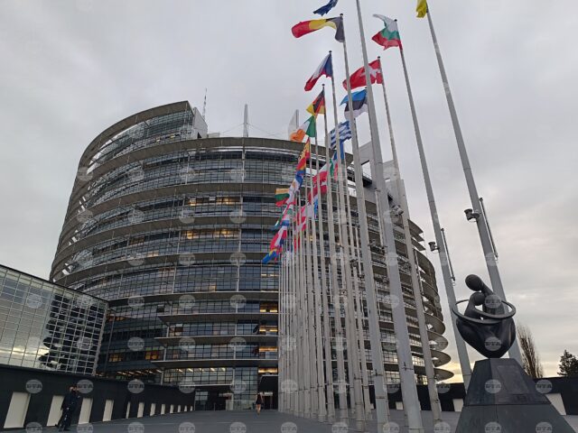 From Ukraine to AI: The EU’s big challenges for 2026 2025