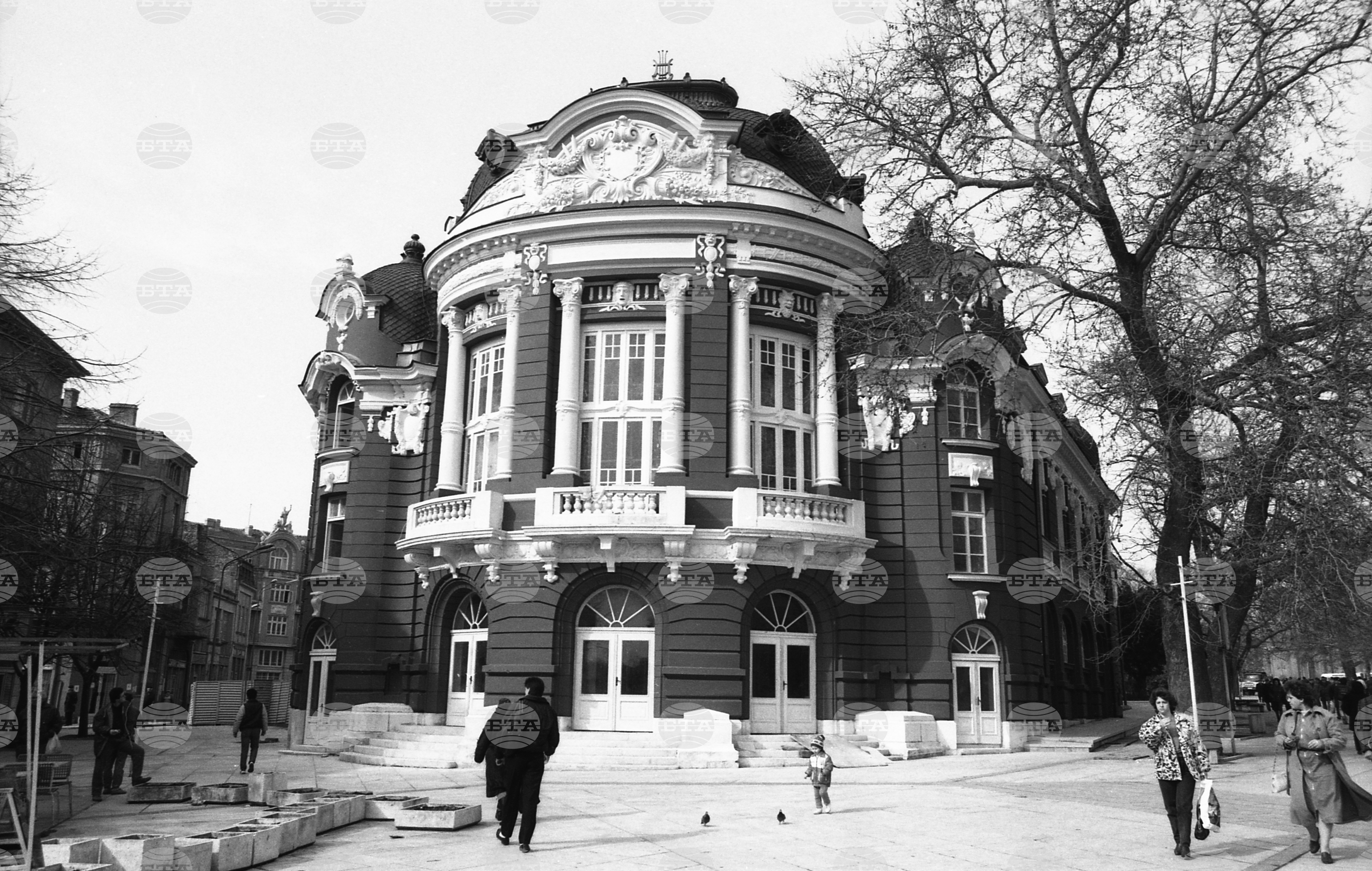 Leading bulgarian opera leading bulgarian opera theatres to stage concerts on december 31 2025 2026 world news from bulgaria balgarianovinite. Com balgarianovinite. Com the sofia opera is continuing its well-established tradition of presenting a new year’s gala... Leading bulgarian opera theatres to stage concerts on december 31 2025 balgarianovinite. Com 2025-12-29 21:16:00 leading bulgarian opera leading bulgarian opera theatres to stage concerts on december 31 2025 investigative journalism and investigative reporting news agency burgas bulgaria