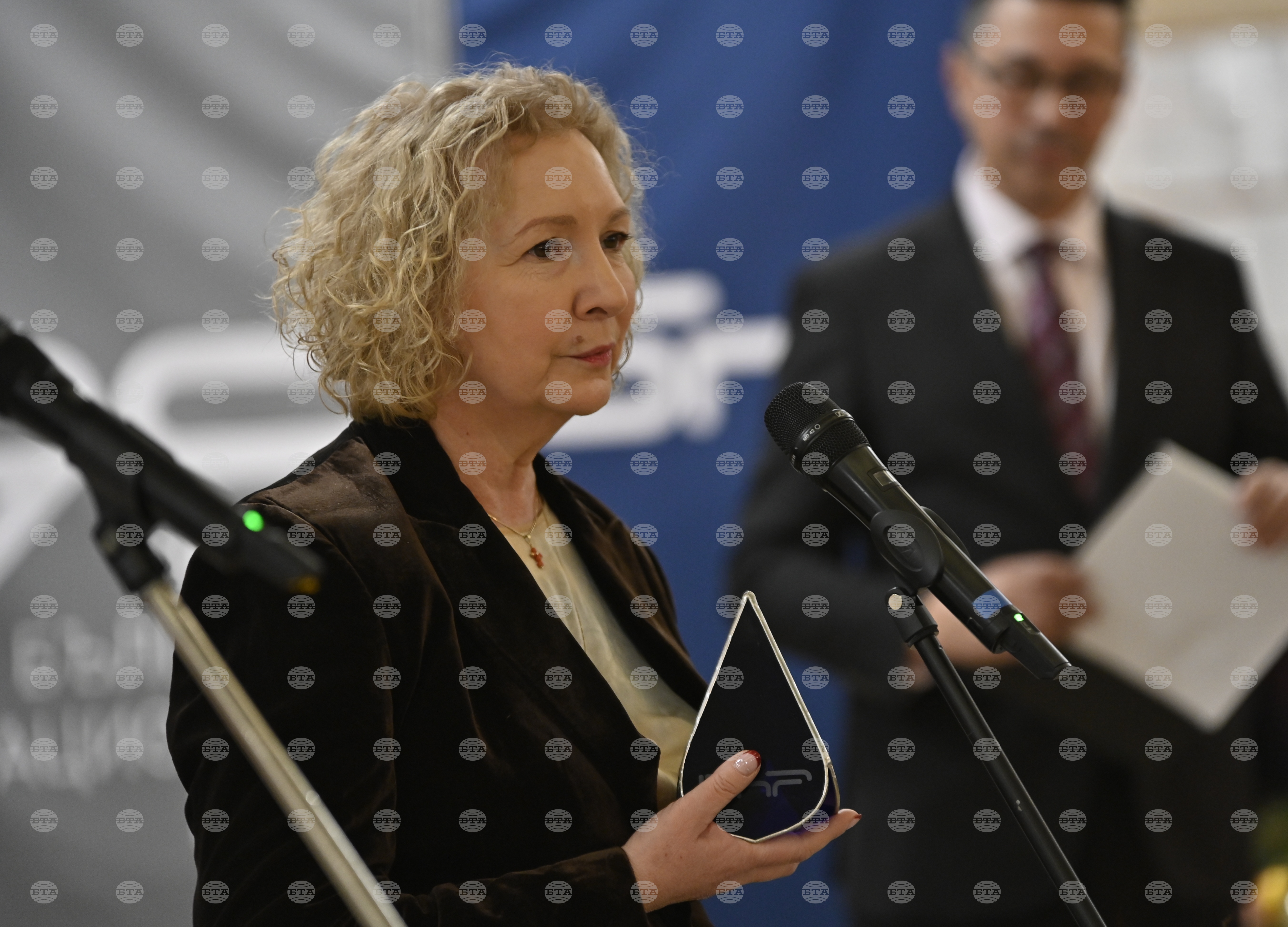 Culture living between two cultures is great wealth tirana born translator milena selimi says 2025 2025 the news from bulgaria balgarianovinite. Com balgarianovinite. Com being a person shaped by two cultures, the bulgarian and the albanian, is a great wealth,... Living between two cultures is great wealth, tirana-born translator milena selimi says 2025 balgarianovinite. Com 2025-12-21 16:55:07 culture living between two cultures is great wealth, tirana-born translator milena selimi says 2025 investigative journalism and investigative reporting news agency burgas bulgaria