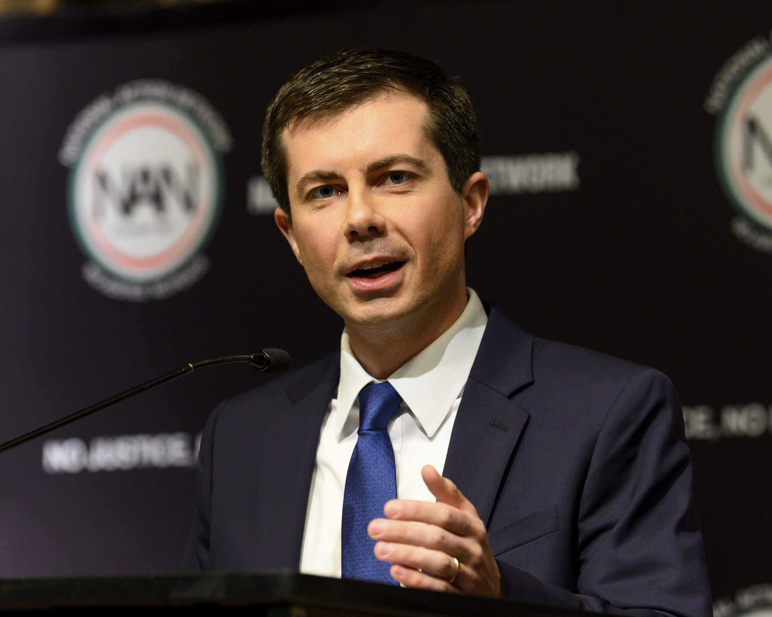 Pete buttigieg is less popular among black people than former kkk leader david duke was in 2016: poll 2025 | politics 2025 the news from bulgaria - balgarianovinite. Com Politics pete buttigieg is less popular among black people than former kkk leader david duke was in 2016 poll 2025 2025 the news from bulgaria balgarianovinite. Com balgarianovinite. Com michael brochstein/sipa usa via ap images
former u. S. Secretary of transportation pete... Pete buttigieg is less popular among black people than former kkk leader david duke was in 2016: poll 2025 balgarianovinite. Com 2025-12-10 13:21:49 politics pete buttigieg is less popular among black people than former kkk leader david duke was in 2016: poll 2025 investigative journalism and investigative reporting news agency burgas bulgaria