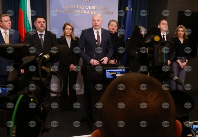 Political Reactions to Government's Resignation 2025 Political Reactions to Government's Resignation 2025